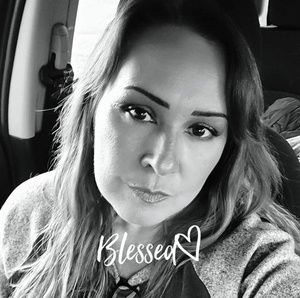 Meet your Posher, Melanie